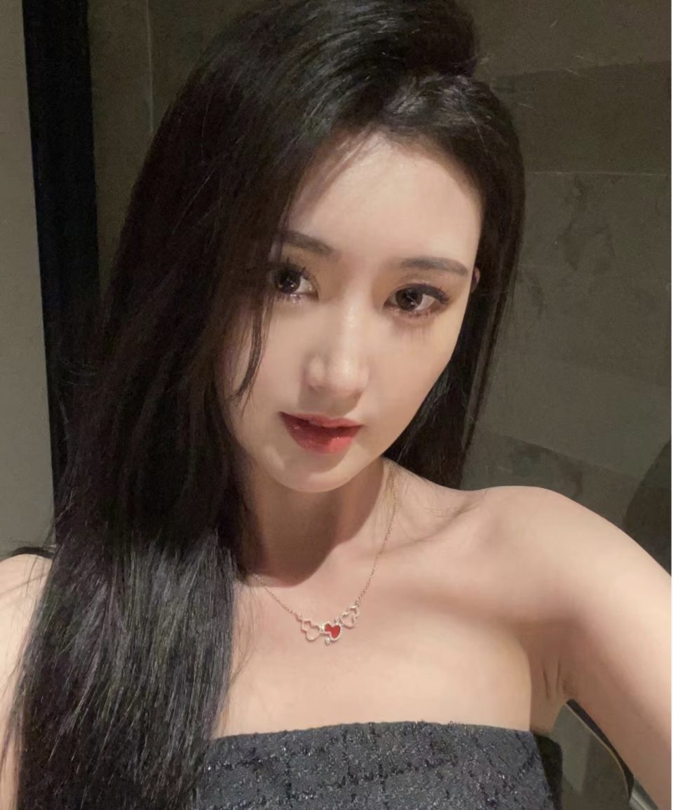 CE67BDF7 813F 40C8 95BB 88940BB1DB08 1 201 a