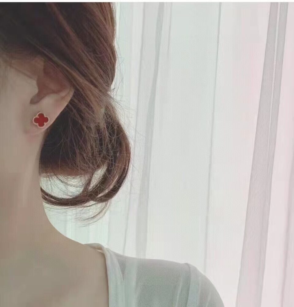 4cb8c982cb34e2310523b54f525ab188