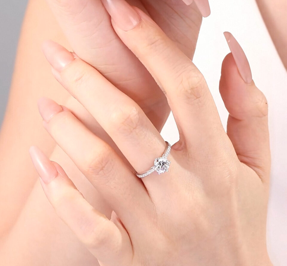 1B4DF4C4 4C8C 4690 B033 2D17BA2985EB 1 201 a